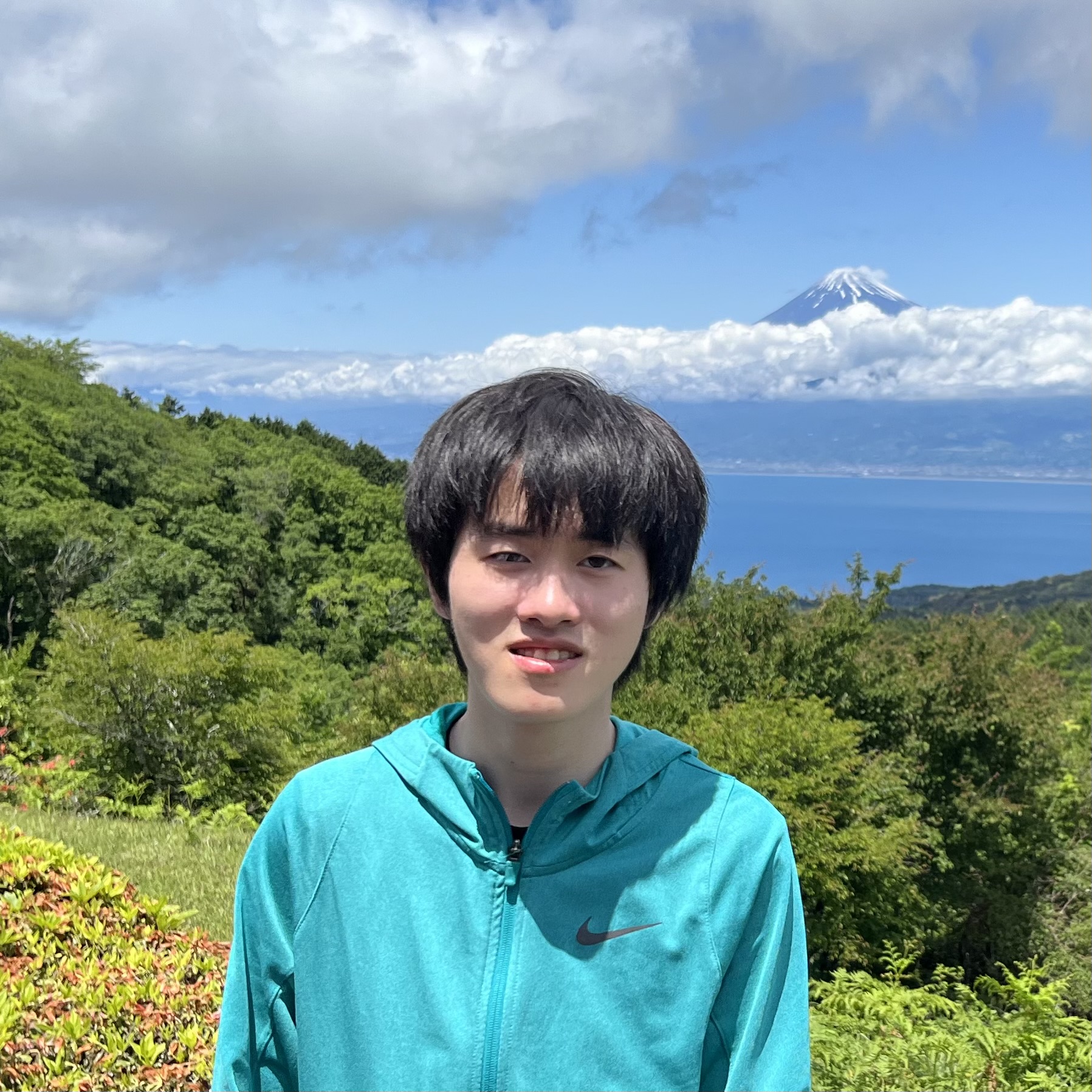 Ruixuan Tu at Darumayama Highland Observation Deck, Izu Peninsula, Shizuoka Prefecture, Japan